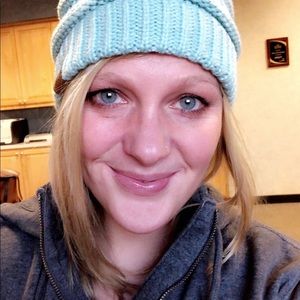 Meet your Posher, Sheena